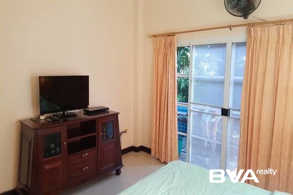 house for sale East Pattaya Classic Villa