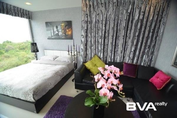 condo for rent North Pattaya Club Royal