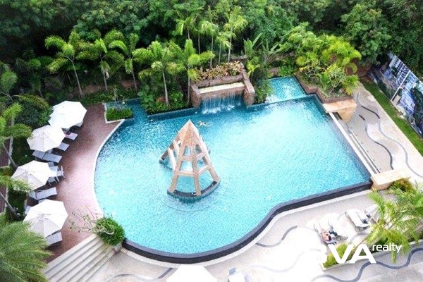 condo for sale North Pattaya Club Royal