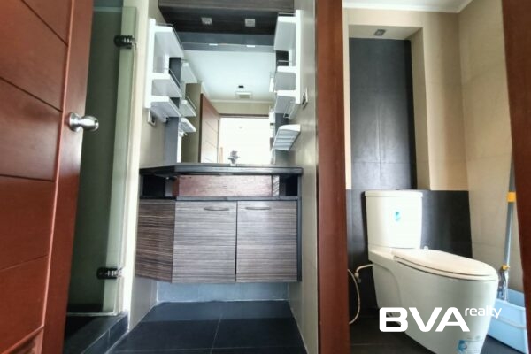 condo for sale Pratumnak Hyde Park Residence 1