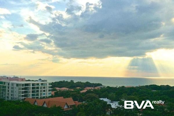 condo for sale Pratumnak Cosy Beach View