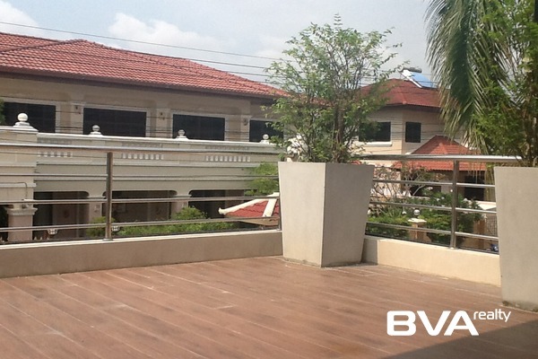 house for sale East Pattaya European Home Place