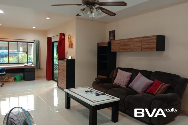 house for rent East Pattaya Hillside Village