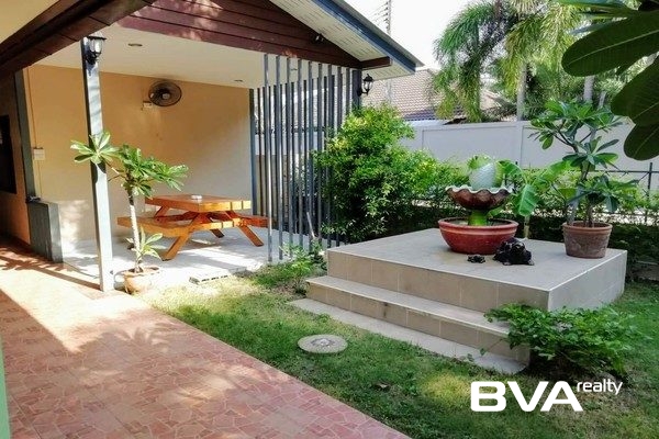 house for rent East Pattaya Hillside Village