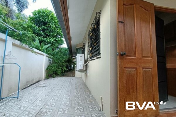 house for rent East Pattaya Hillside Village