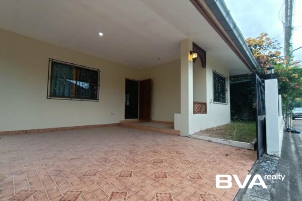 house for rent East Pattaya Hillside Village