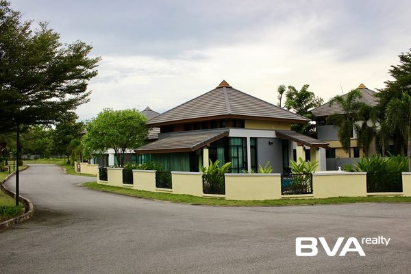 House For Sale Pattaya Horseshoe Point East Pattaya