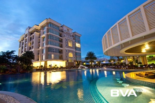 condo for sale Central Pattaya LK Legend Condominium