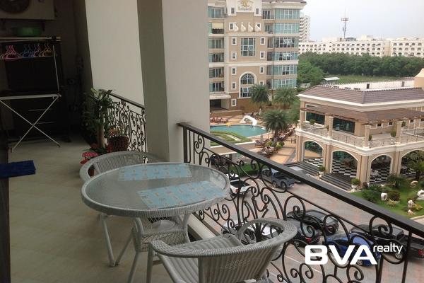 condo for sale Central Pattaya LK Legend Condominium