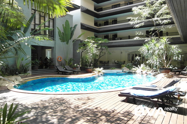 condo for sale Pratumnak Nirvana Place