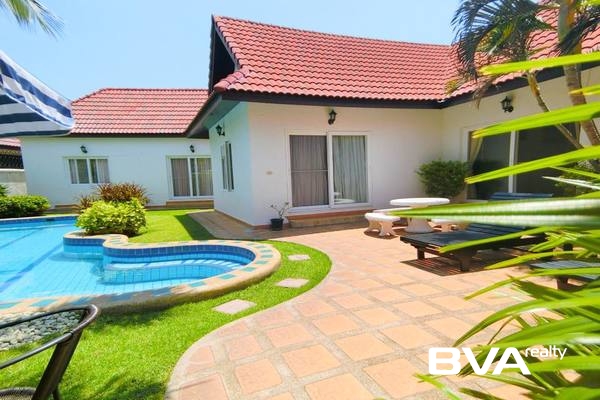 house for sale East Pattaya Nirvana Pool Villa