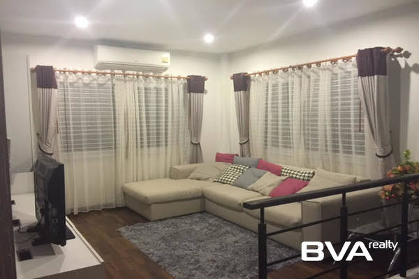 house for rent East Pattaya Patta Village