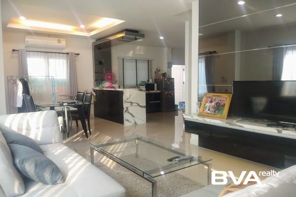 house for rent East Pattaya Pattalet