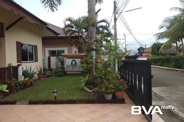 house for rent East Pattaya Pattaya Paradise Village 2