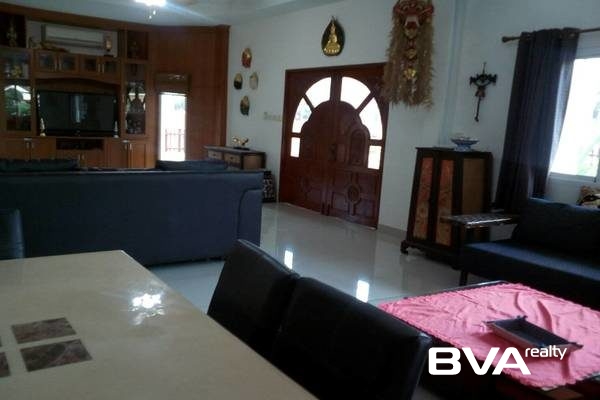 house for rent East Pattaya Rose Land and House