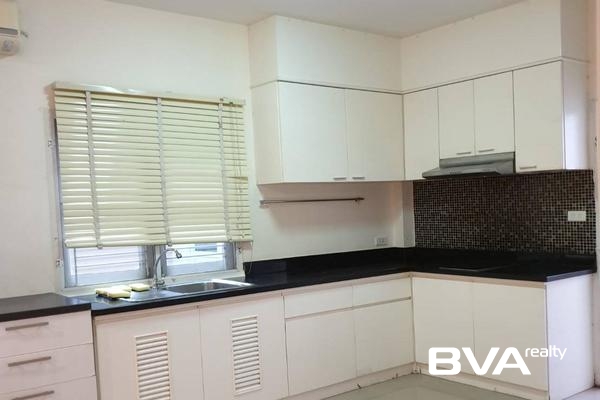 house for rent East Pattaya Ruen Pisa