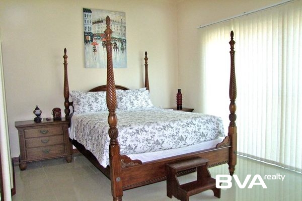 house for sale East Pattaya Santa Maria