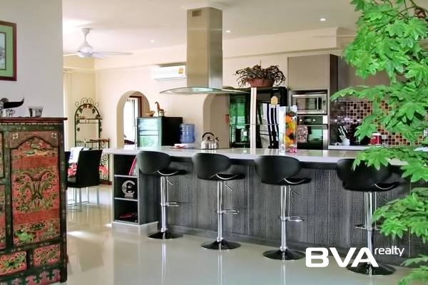 house for sale East Pattaya Santa Maria