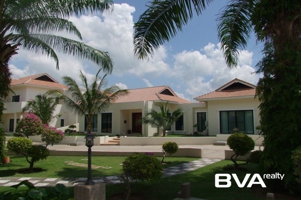 house for sale East Pattaya Santa Maria