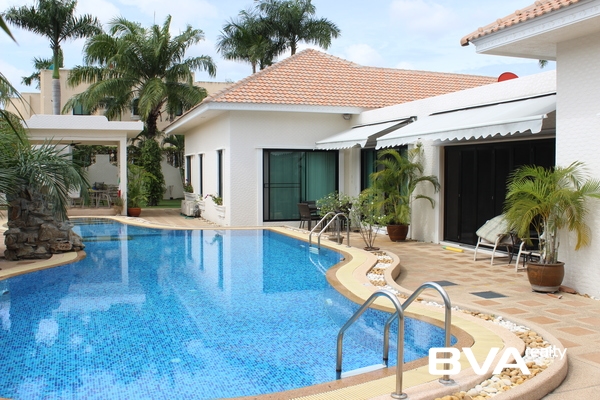 house for sale East Pattaya Santa Maria