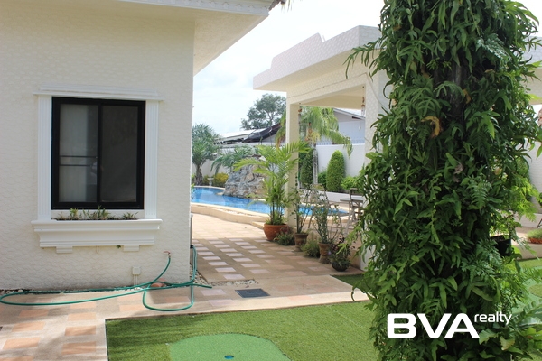 house for sale East Pattaya Santa Maria