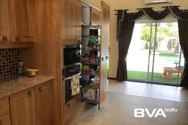 house for sale East Pattaya Santa Maria