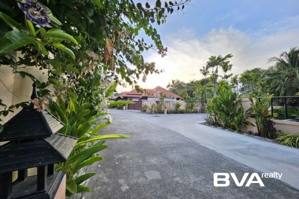 house for sale East Pattaya Siam Lake View