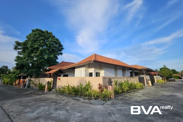 house for sale East Pattaya Siam Lake View