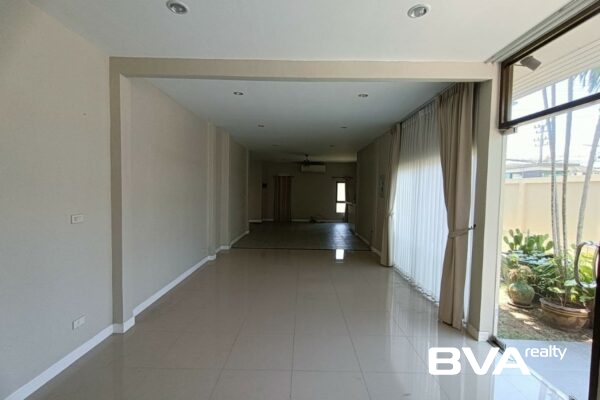 house for rent East Pattaya Siam Place Village