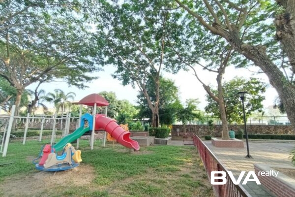 house for rent East Pattaya Silk Road