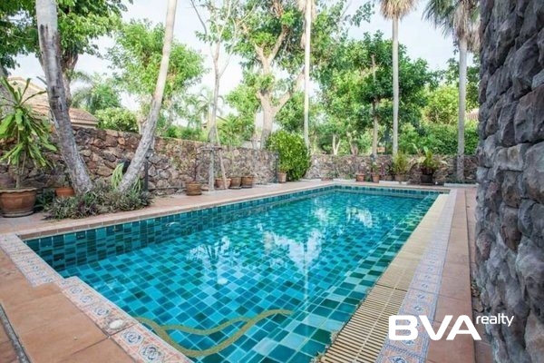 house for sale East Pattaya Silk Road