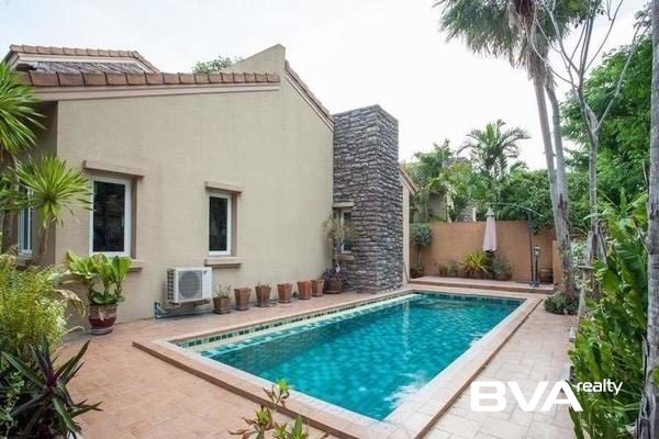 house for sale East Pattaya Silk Road