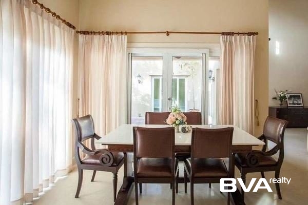 house for sale East Pattaya Silk Road