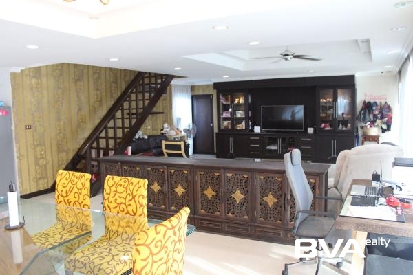 house for sale East Pattaya Temple Court Villas