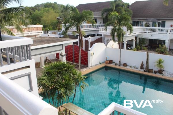 house for sale East Pattaya Temple Court Villas