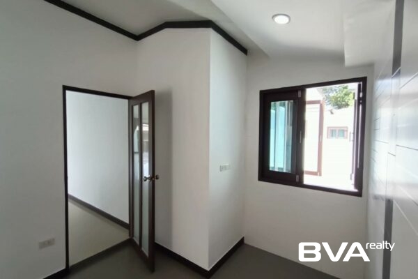 house for sale East Pattaya Thai Charming Home