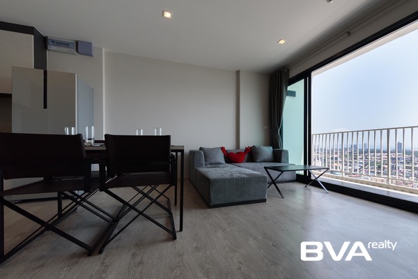 condo for rent Central Pattaya The Base