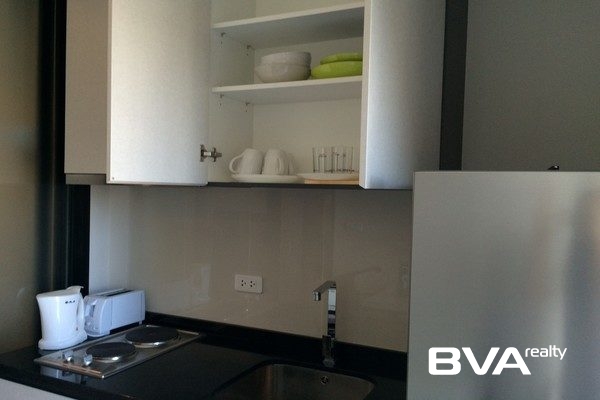 condo for rent Central Pattaya The Base