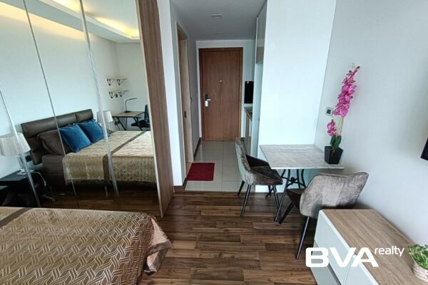 condo for rent Pratumnak The Peak Towers