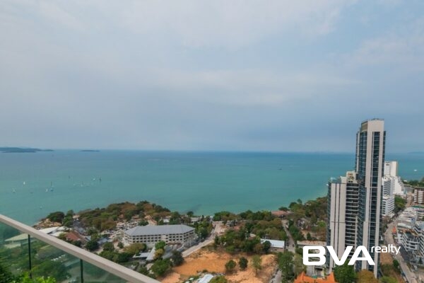 condo for sale Pratumnak The Peak Towers