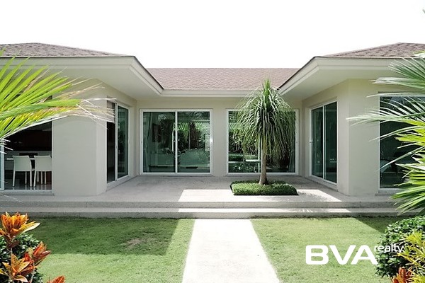 house for rent East Pattaya The Vineyard