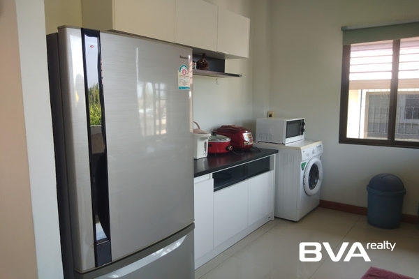 house for rent East Pattaya Tropical Village