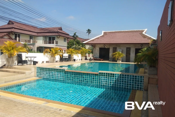 house for rent East Pattaya Tropical Village