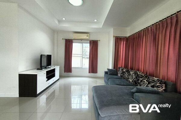 house for rent East Pattaya Tropical Village