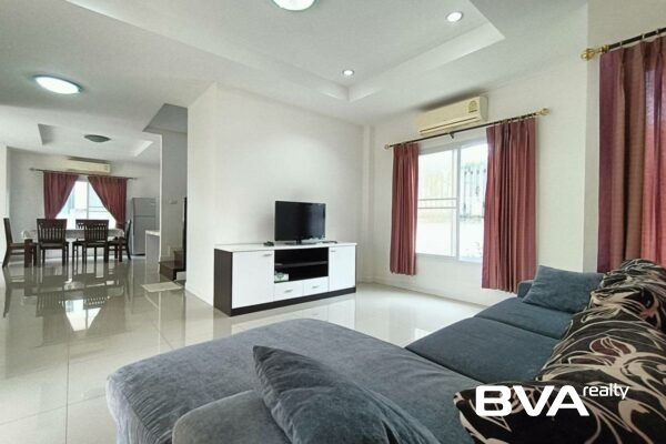 house for rent East Pattaya Tropical Village