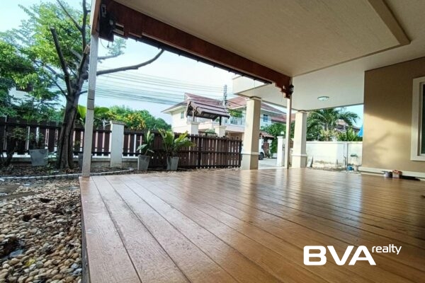 house for rent East Pattaya Tropical Village