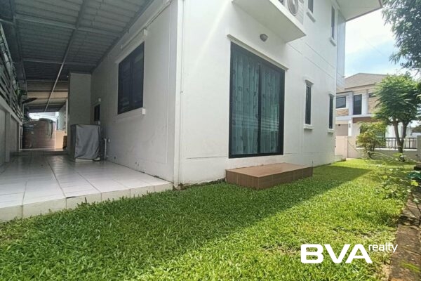 house for sale East Pattaya Uraiwan Park View