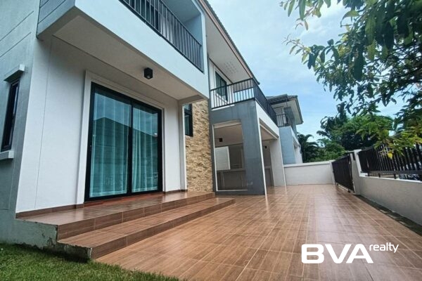 house for sale East Pattaya Uraiwan Park View