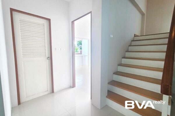 house for sale East Pattaya Uraiwan Park View