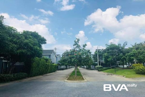 house for sale East Pattaya Winston Village